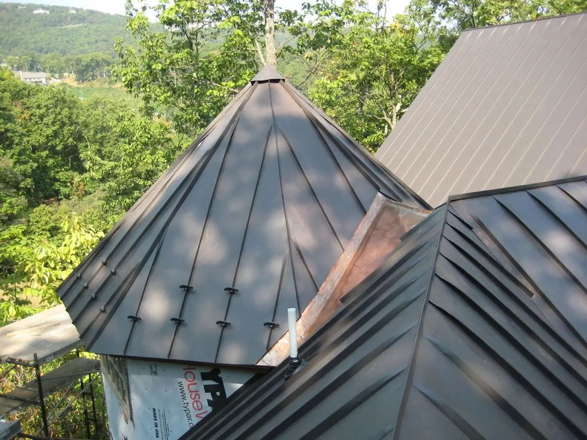 Professional Gutter Cleaning by Craftsman Roofing in Cabazon